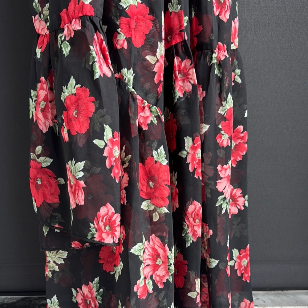 Lulu's Floral Print Chiffon Halter Maxi Dress, Backless - M - Picture 10 of 12
